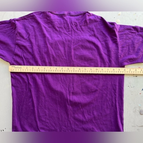 Men's Vintage Russell T-Shirt Purple Life's a Beach San Diego L USA ALTERED HEM - Picture 9 of 12